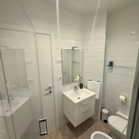 Thelma House - Lovely Near Tiburtina Station Rome