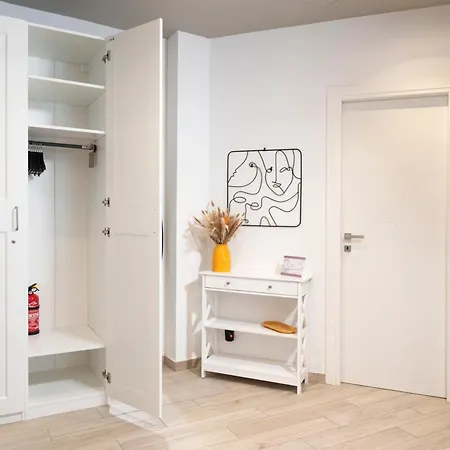 Appartement Thelma House - Lovely Near Tiburtina Station Rome