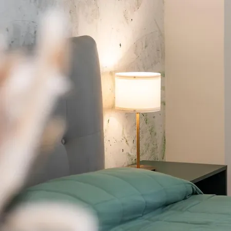 Thelma House - Lovely Near Tiburtina Station Appartement *